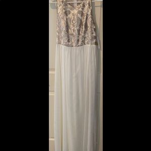 White Gianni binit prom dress size S